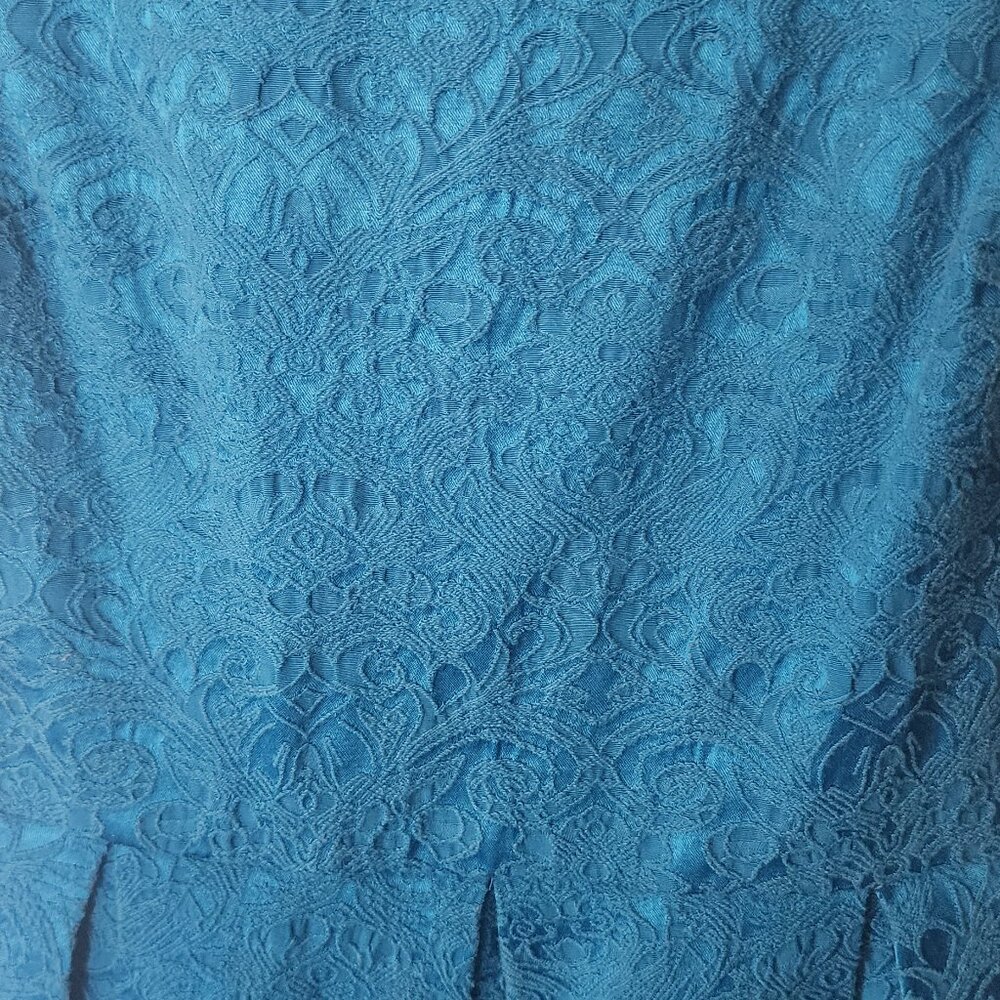 blue dress with a cute pattern - Picture 2 of 7
